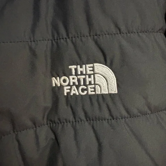 The North Face Black and Dark Gray Hooded Jacket - Picture 4 of 11